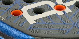 Hoe plaats je padel dempers